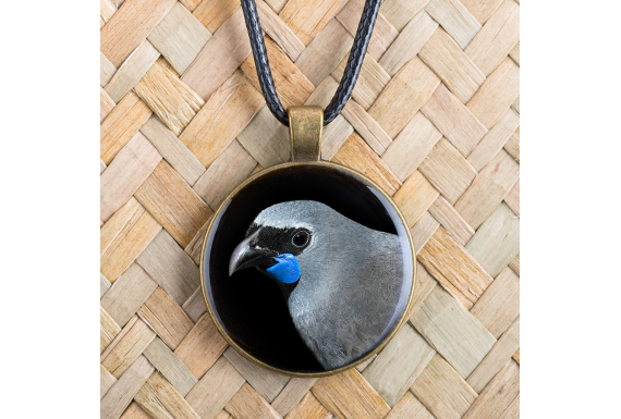 Kokako: Pendant 