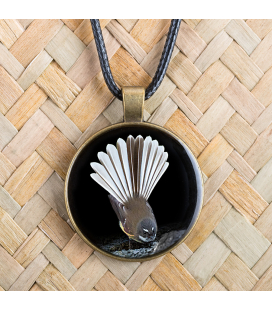 Fantail (Piwakawaka): Pendant 