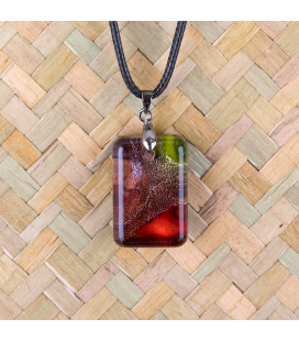 Pendant necklace